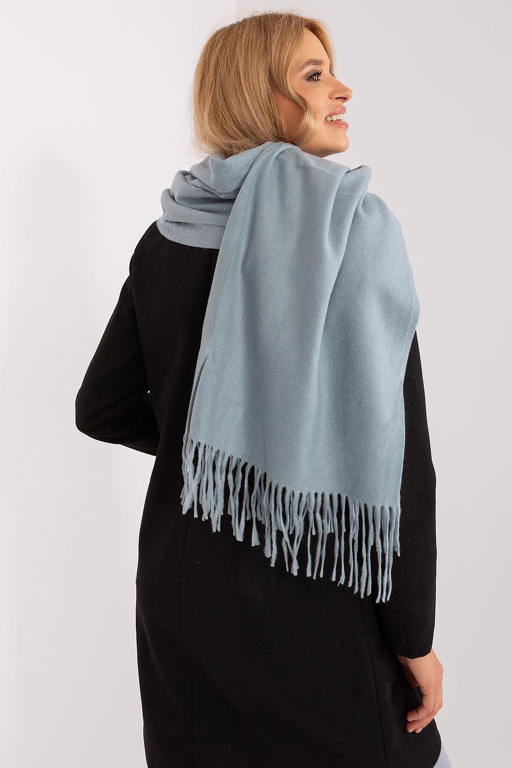 Shawl AT