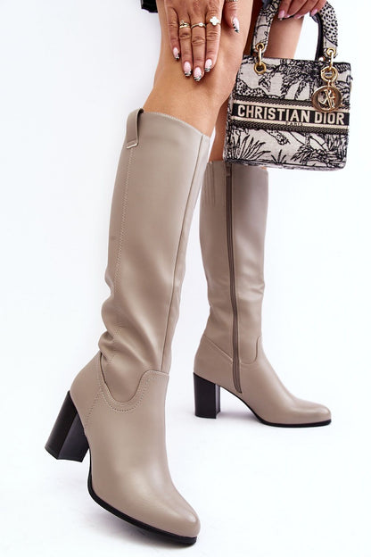 Heel boots Step in style