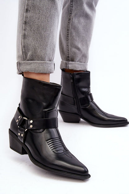 Heel boots Step in style