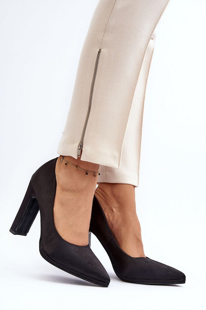 Block heel pumps Step in style