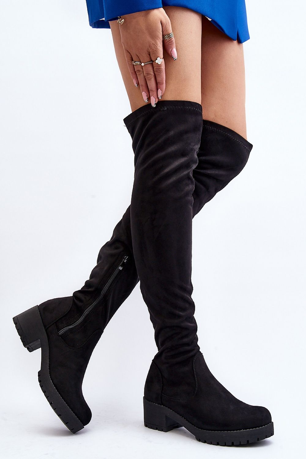 Thigh-Hight Boots Step in style