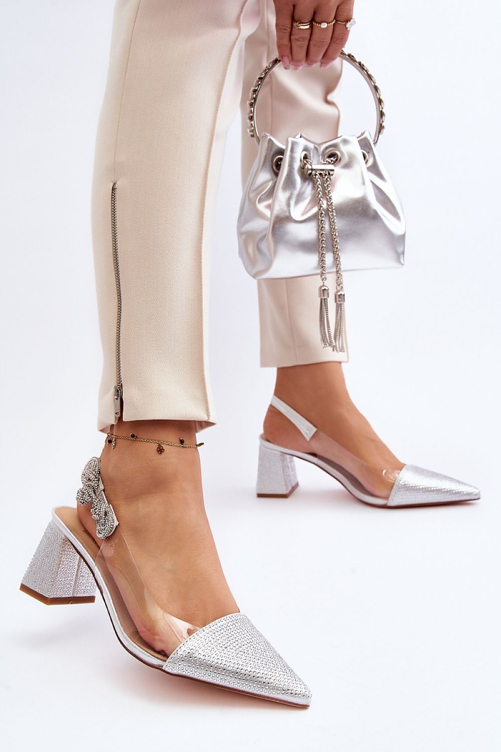 Block heel pumps Step in style