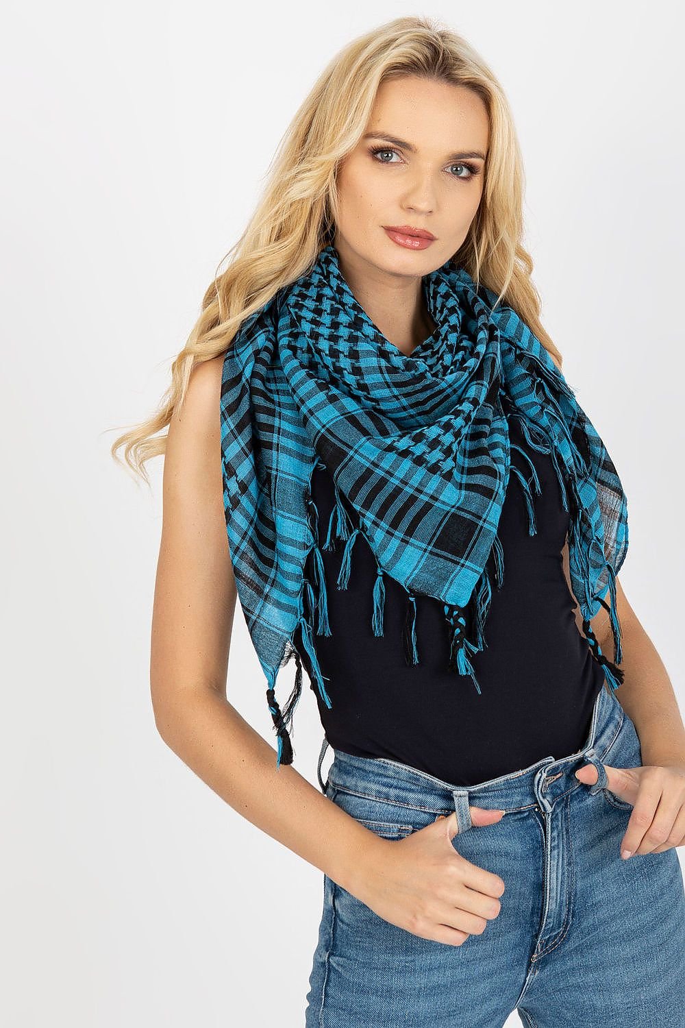 Neckerchief AT: Checkered Scarf