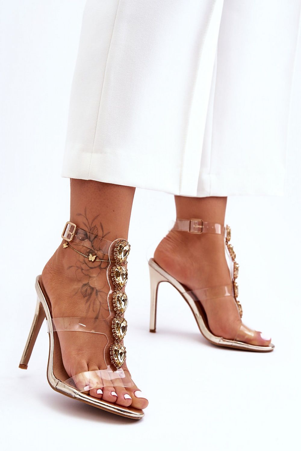 Heel sandals Step in style