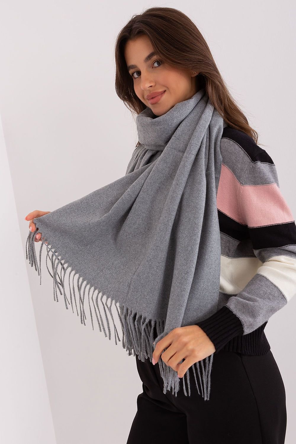 Shawl AT