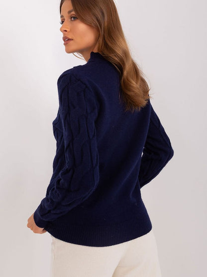 Jumper AT: A Versatile Women's Knitwear Piece