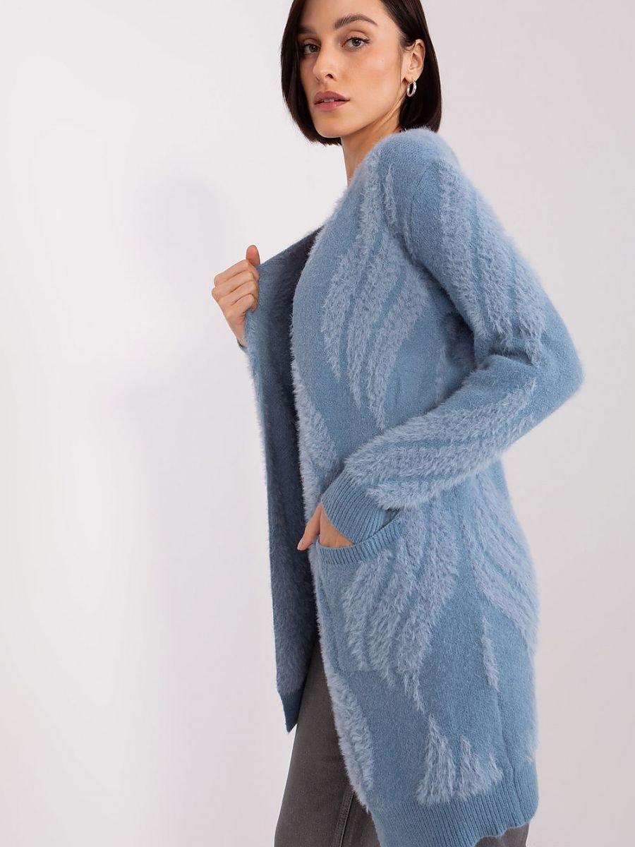 Bedspread Cardigan: Luxurious Comfort and Style