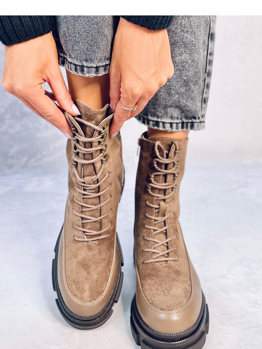 Inello Lace-up Women's Boots With Thick Sole