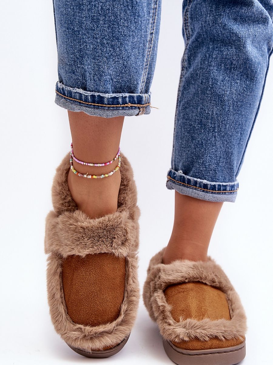 Slippers Step in style