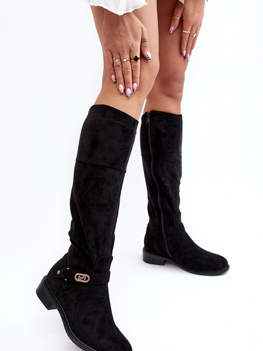 Thigh-Hight Boots Step in style