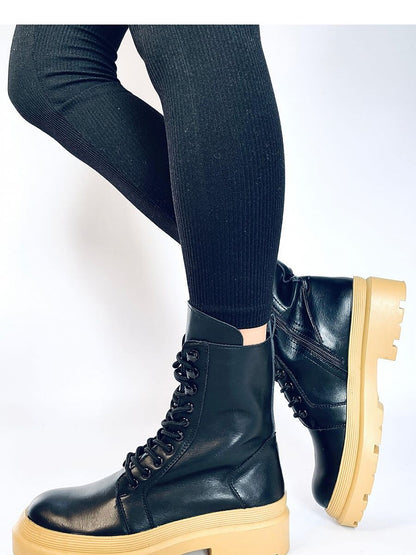 Inello Lace-Up Women's Boots