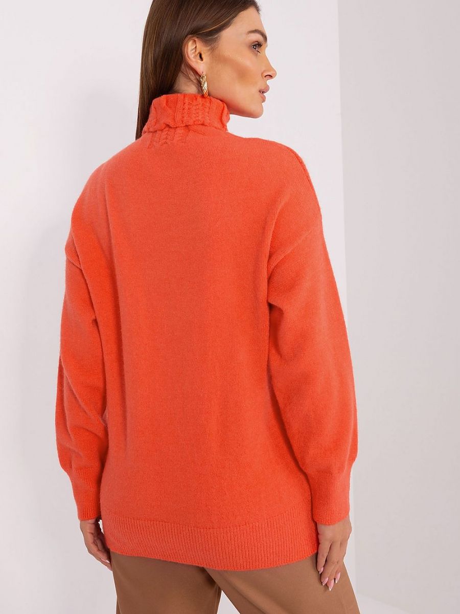 Turtleneck AT: Stylish Variegated Weave Sweater