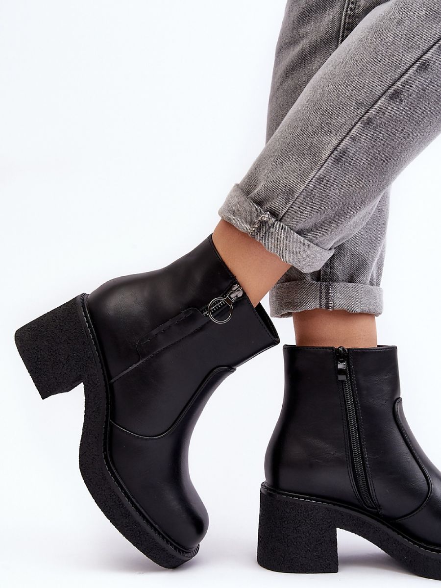 Step into Fashion Women's Heeled Boots