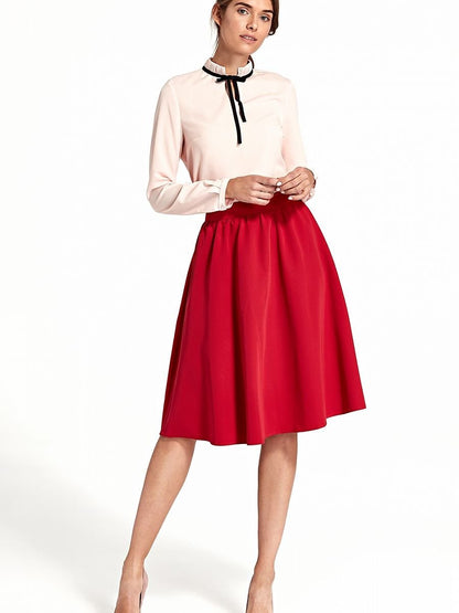 Flared Knee-Length Skirt with Universal Cut