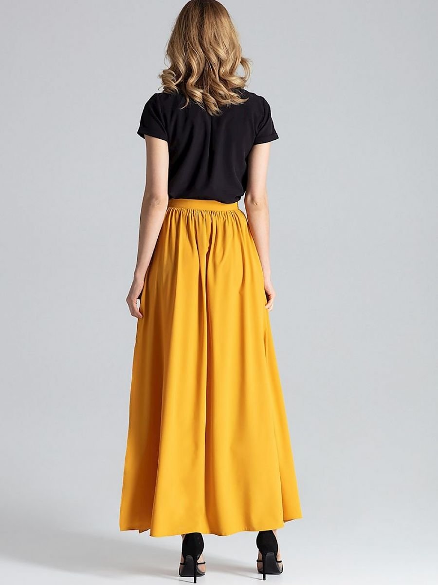 Elegant and Versatile Wide Skirt with Side Slits