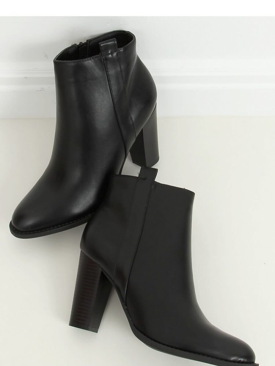 Heel boots Inello