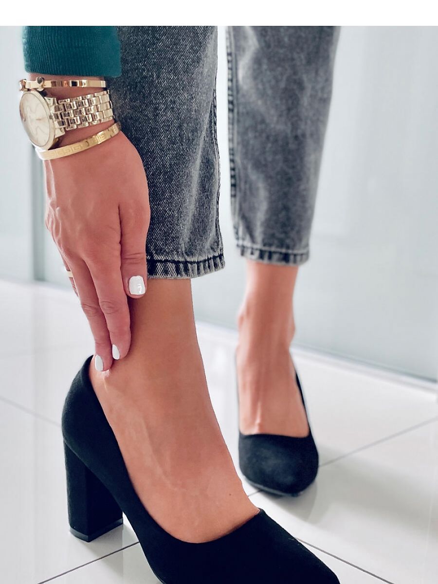 Classic Suede Pointed-Toe Block Heel Pumps