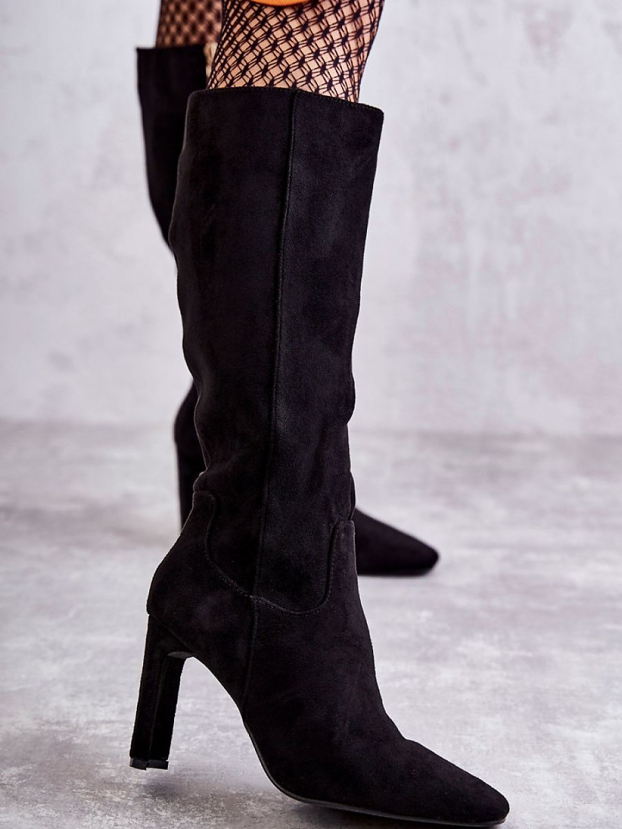 Heel boots Step in style