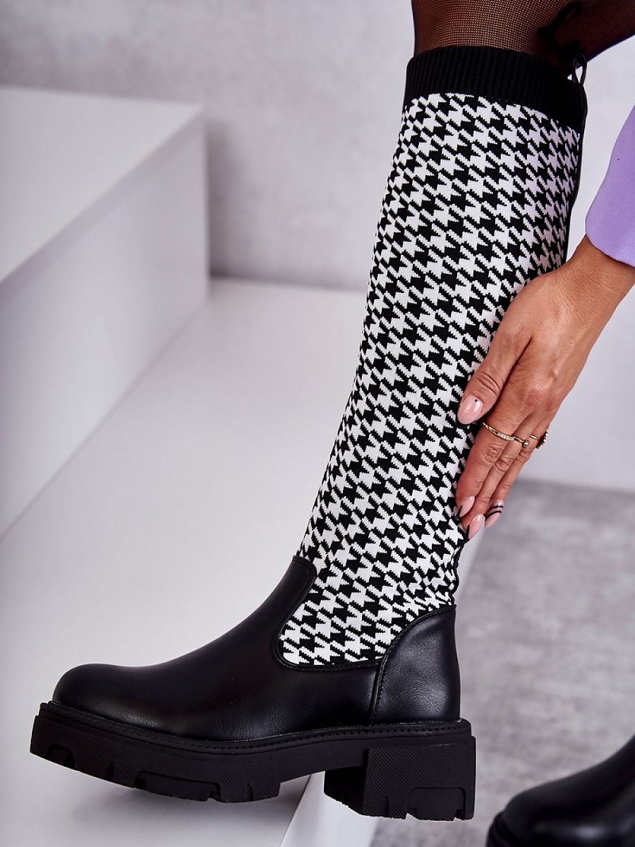 Thigh-Hight Boots Step in style