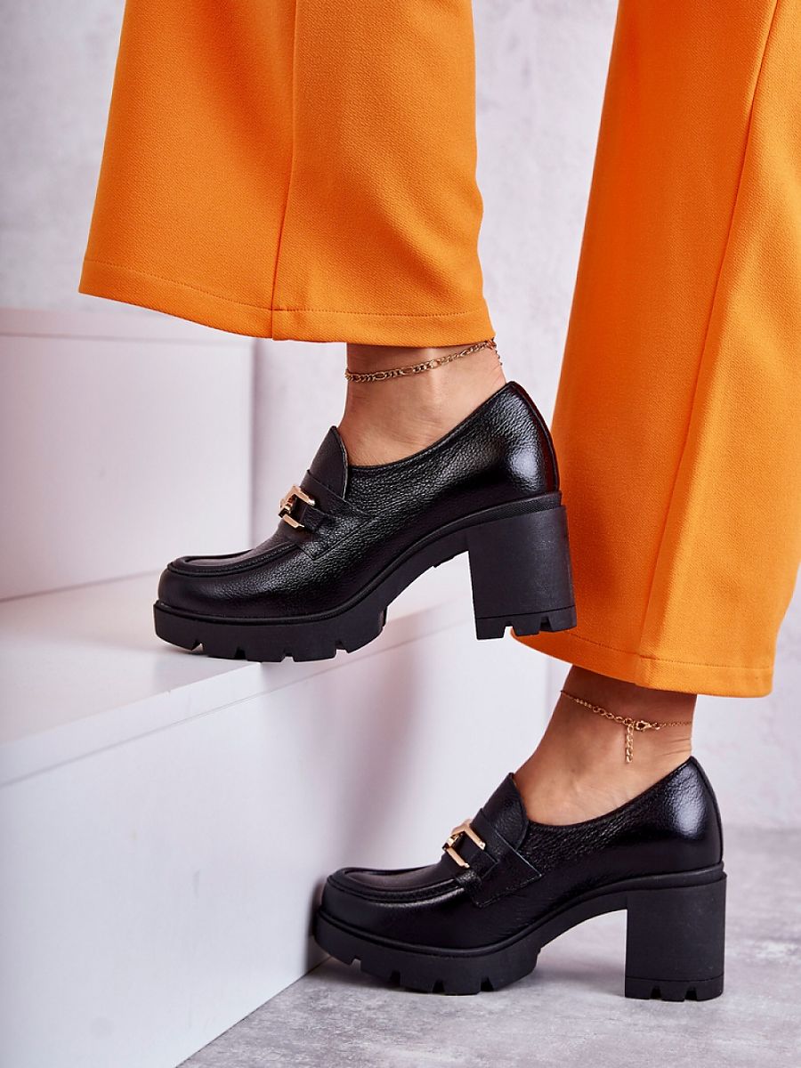 Heeled low shoes Step in style