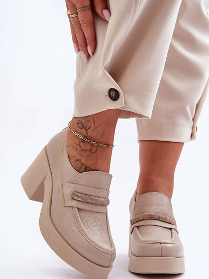 Heeled low shoes Step in style