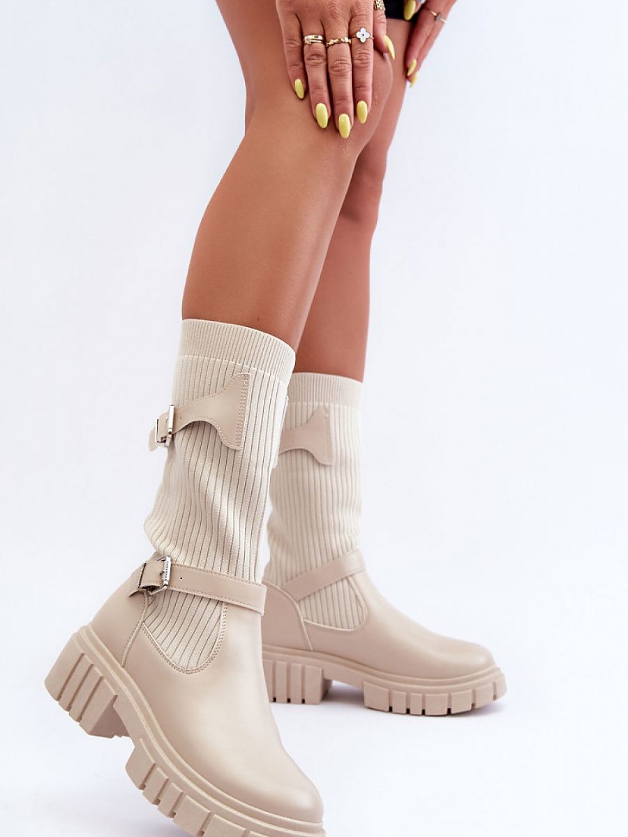 Thigh-Hight Boots Step in style