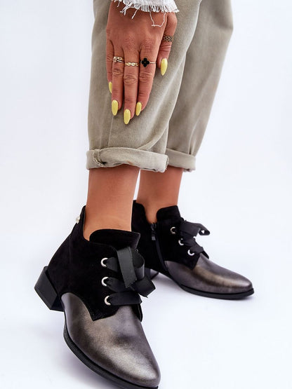 Heeled low shoes Step in style