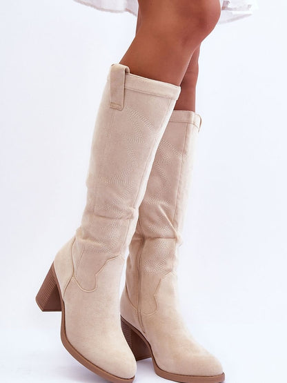 Heel boots Step in style