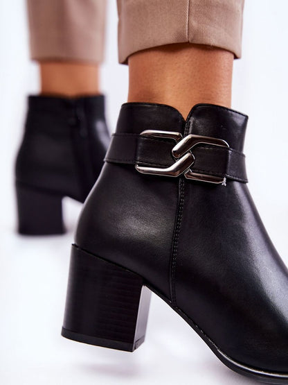 Heel boots Step in style