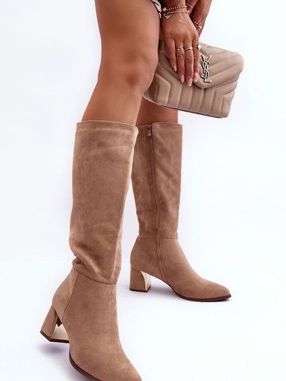 Heel boots Step in style