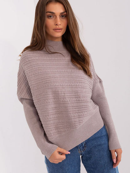 Jumper AT: Women's Versatile Casual Wardrobe Addition